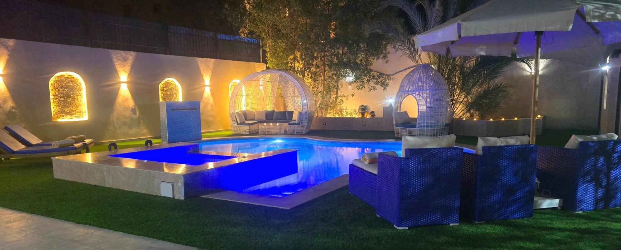 Luxury Royal Blue Family 8pers Private Pool Вилла