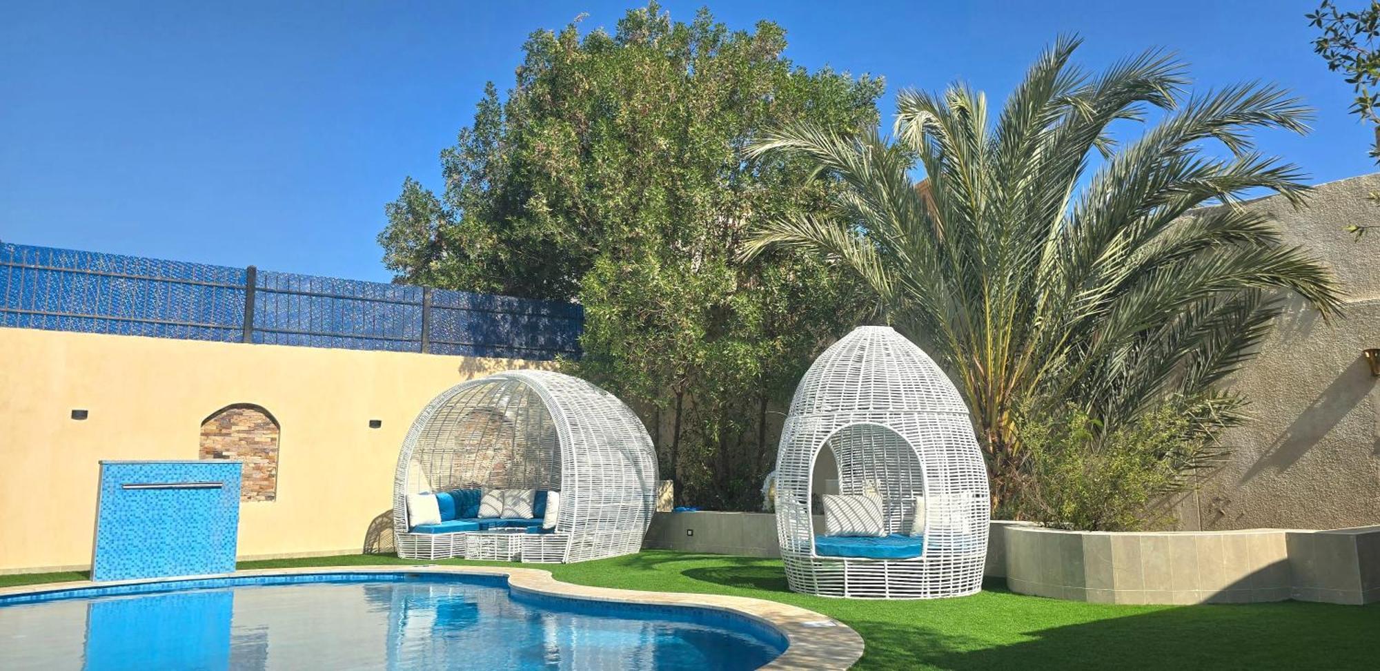 Luxury Royal Blue Family 8pers Private Pool Вилла